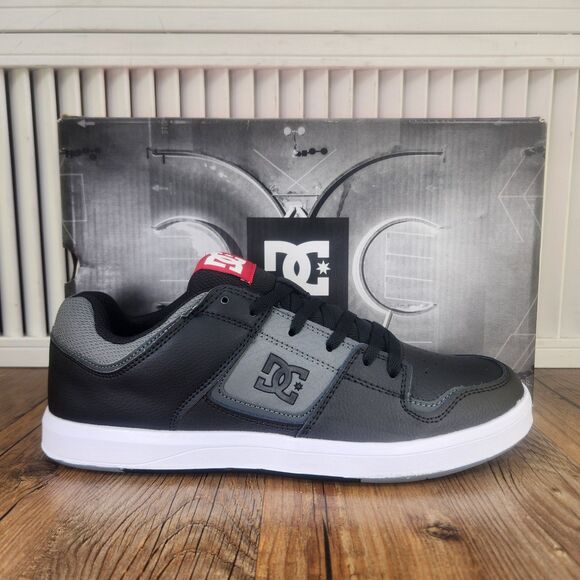 DC Shoes Cure Mens Sz 10 Black Gray Leather Lace Up Skateboard Trainer Sneakers - Picture 1 of 11